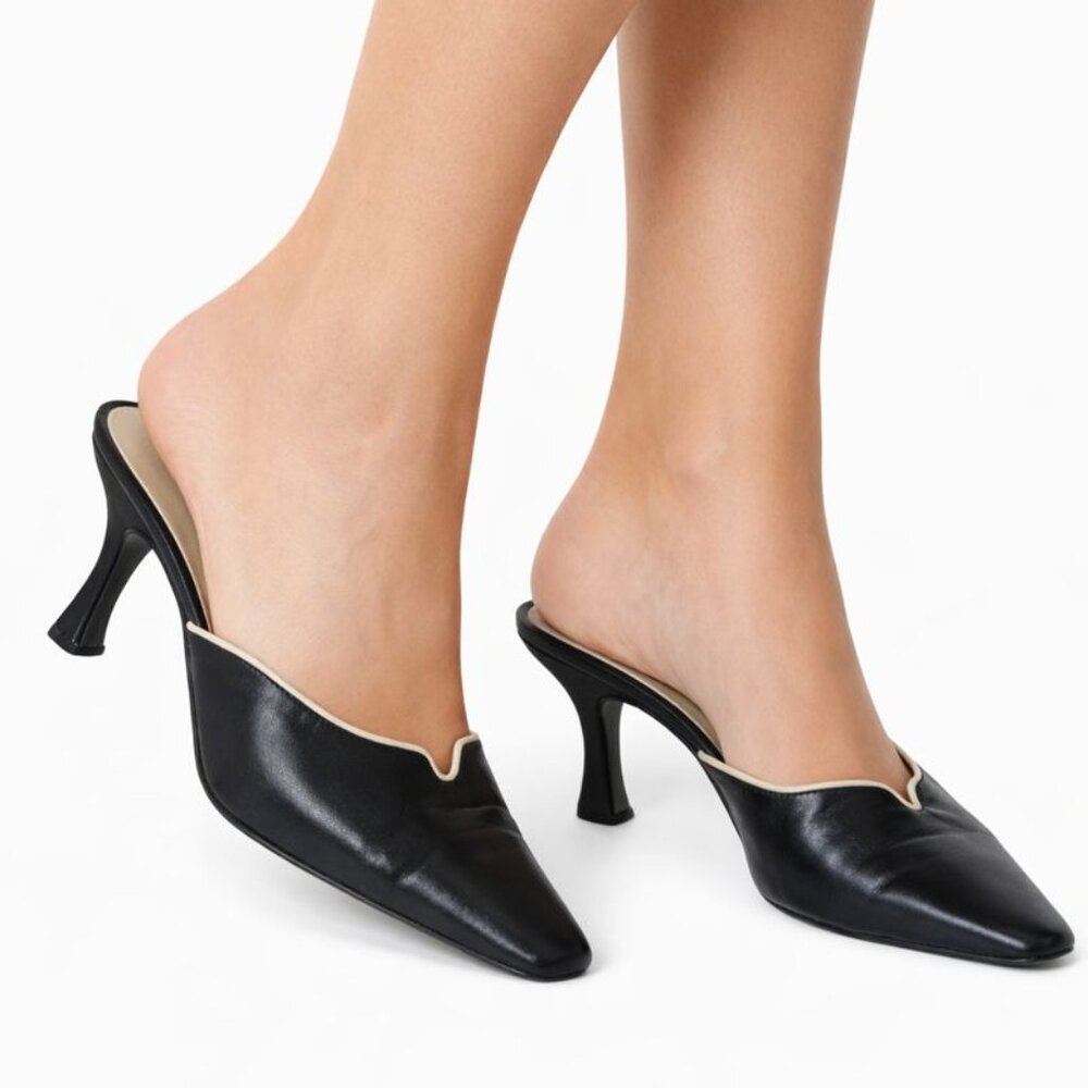 Ralph Lauren Black Leather Pointed Toe Mule Heels Women’s Slip-On Pumps SZ 6B